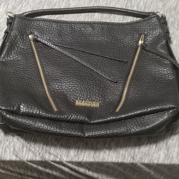 KENNETH Cole Reactions Purse - Picture 1 of 3